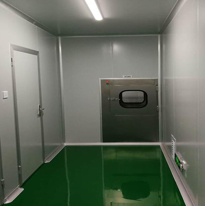 傳遞窗適用于需要在不同潔凈度區(qū)域之間傳遞物品的場合,如實驗室、無菌室等。 傳遞窗適用于需要在不同潔凈度區(qū)域之間傳遞物品的場合,如實驗室、無菌室等。